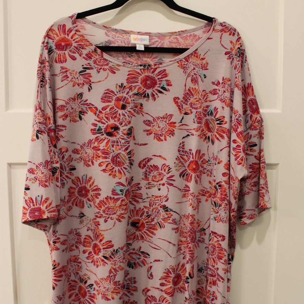 LuLaRoe Irma top